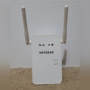 NETGEAR EX6100 Dual Band Gigabit Ac750 Wi-fi Range Extender.